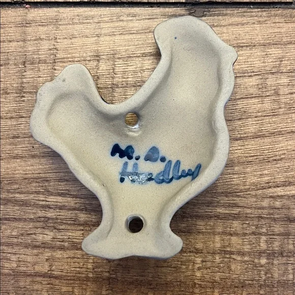 Vinatge MA Hadley Country Chicken - Picture 2 of 4